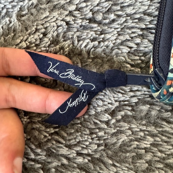 VERA BRADLEY Marrakesh Zip Around Bi Fold Wallet - Picture 6 of 10